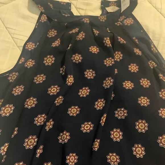 Tank top from Loft - Picture 4 of 4